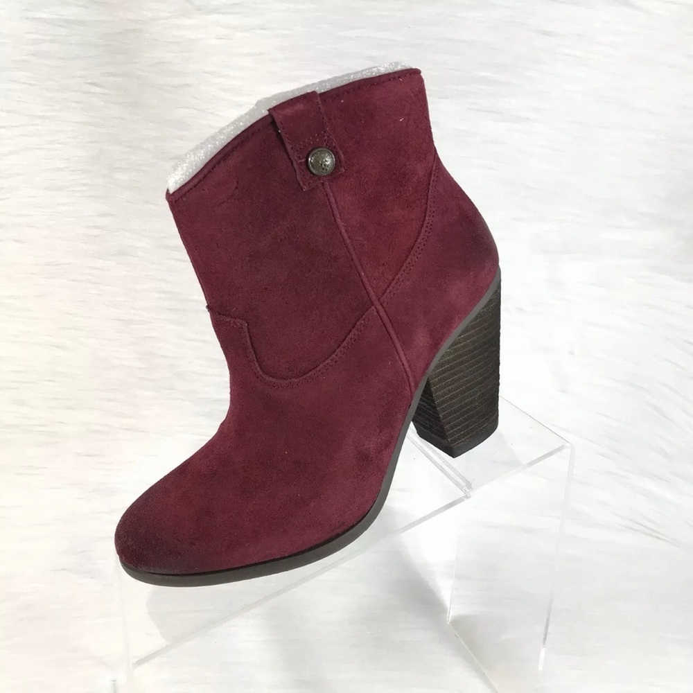 Vince Camuto Hammerton Ankle Boots Suede Size 7 M